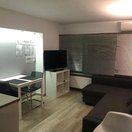 City Center Alemoumou Apartamento